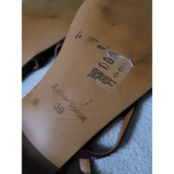 & Other Stories Sz 39 Studded Ankle Strap Sandals Purple Plum Velvet Suede - Picture 3 of 9